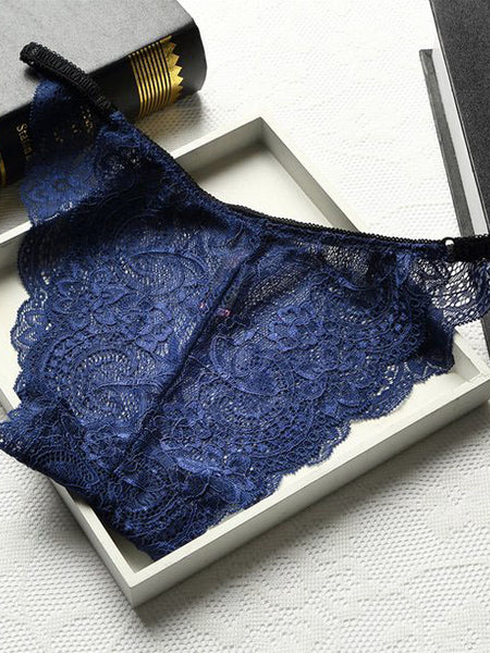 2 pack very sexy Signature Lace Bikini panties