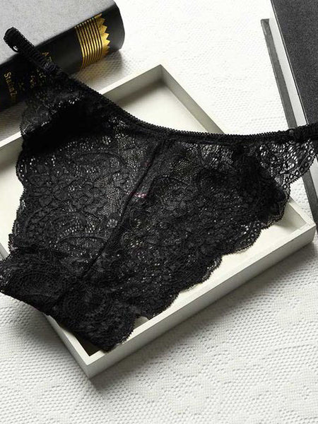 2 pack very sexy Signature Lace Bikini panties